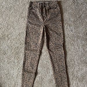American Eagle Super Hi/Rise Leopard Jegging 2